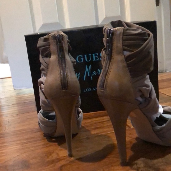 GUESS By Marciano - Picture 2 of 5